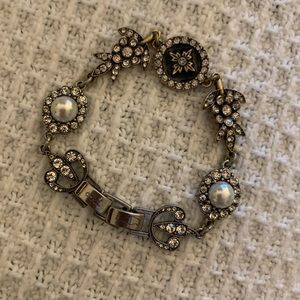 Chloe and Isabel Souvens bracelet